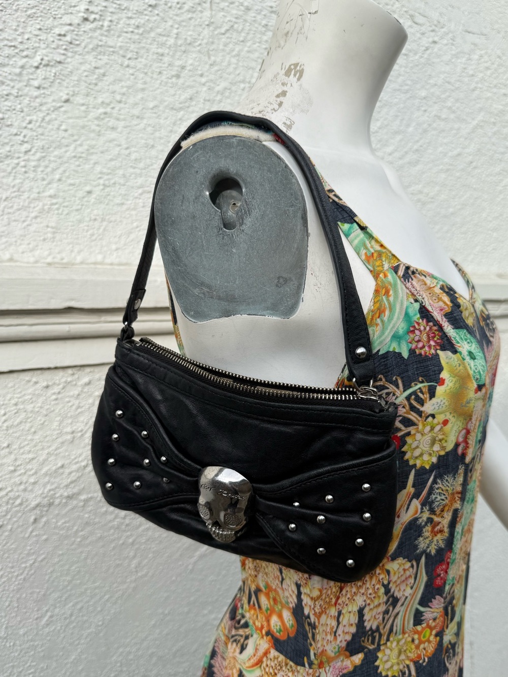 Rare Betsy Johnson lamb leather Black Studded Skull Shoulder Bag wristlet